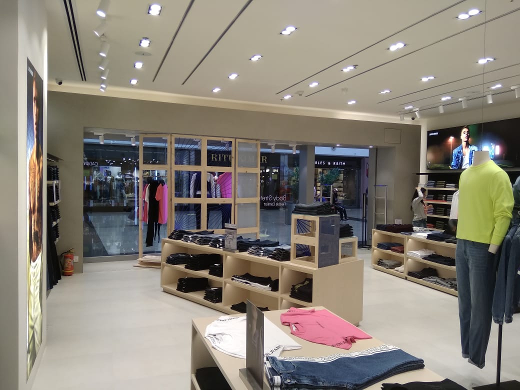 e5749223-1557-4003-bfbd-7e3315236ee7